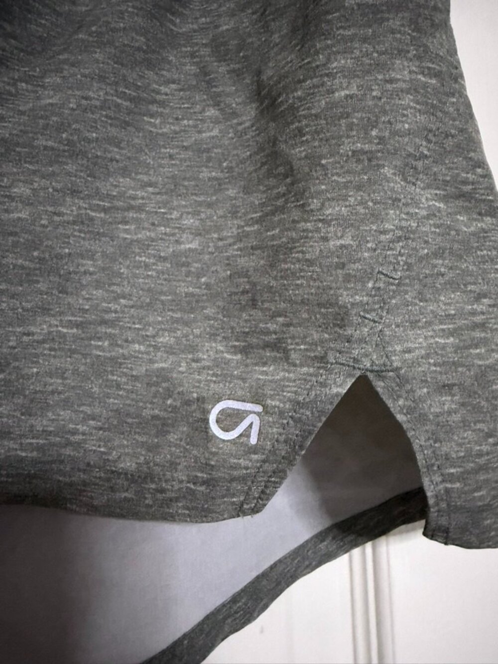 Gap Size XL Heather Gray Active Shorts - Picture 3 of 6